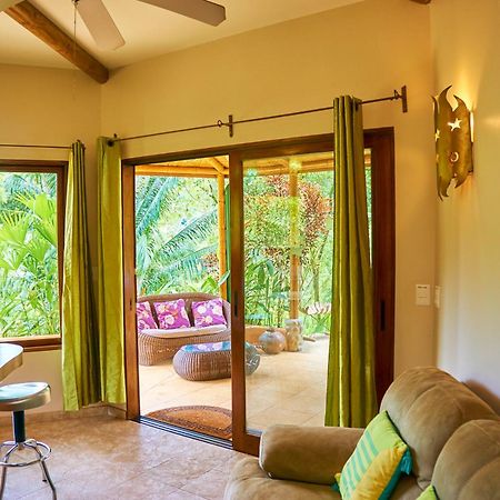 Manoas Bed and Breakfast Uvita Εξωτερικό φωτογραφία