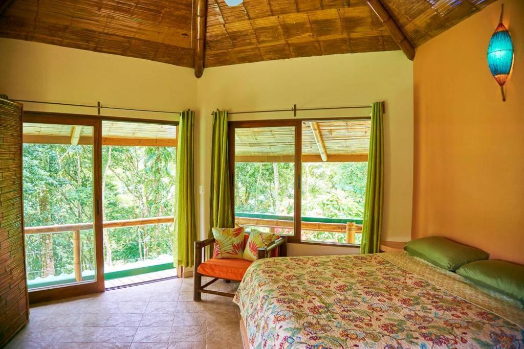 Manoas Bed and Breakfast Uvita Εξωτερικό φωτογραφία