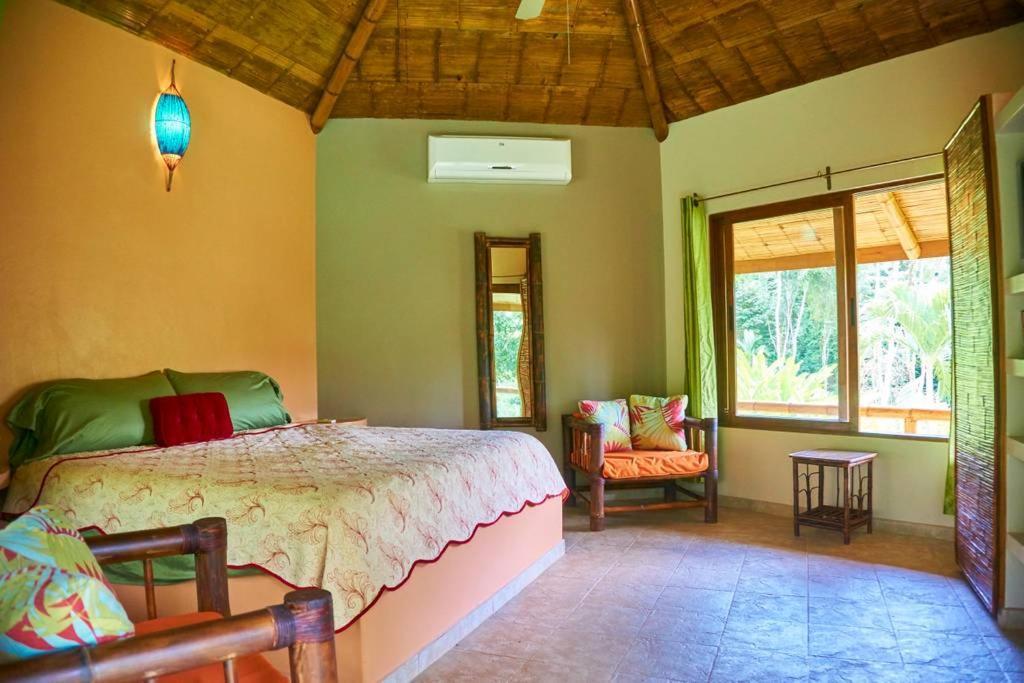 Manoas Bed and Breakfast Uvita Εξωτερικό φωτογραφία