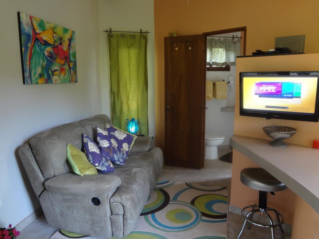 Manoas Bed and Breakfast Uvita Εξωτερικό φωτογραφία